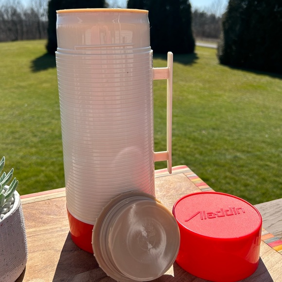 Vtg 1970's Red Aladdin Hy-lo Wide Mouth Thermos Bottle With Handle - Picture 2 of 9